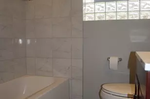 3112 W 101st Pl, Evergreen Park, IL 60805 - Photo 11