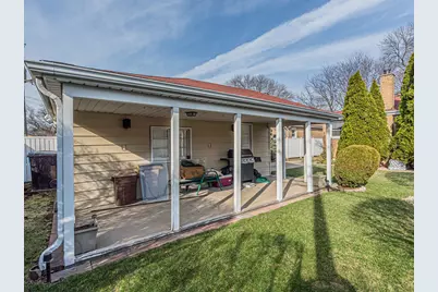 4928 N New England Avenue, Chicago, IL 60656 - Photo 19
