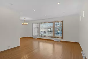 4928 N New England Ave, Chicago, IL 60656 - Photo 3