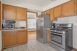 4928 N New England Ave, Chicago, IL 60656 - Photo 11