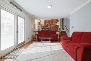 1526 Gainesboro Dr, Wheaton, IL 60189 - Photo 9