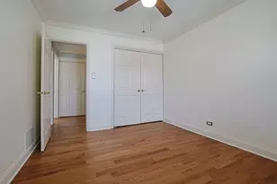 1526 Gainesboro Dr, Wheaton, IL 60189 - Photo 17