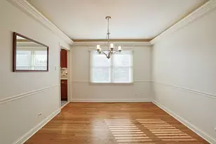 1526 Gainesboro Dr, Wheaton, IL 60189 - Photo 11