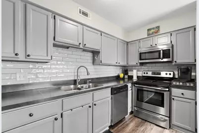 9906 Shady Lane #3SW, Orland Park, IL 60462 - Photo 7