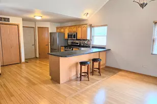 130 S McGinty St, Diamond, IL 60416 - Photo 7