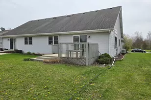 130 S McGinty St, Diamond, IL 60416 - Photo 23