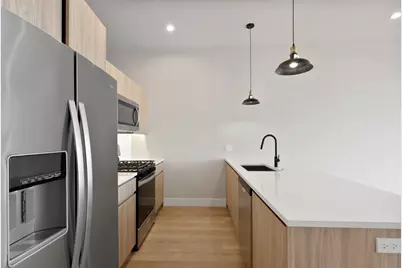 2505 W Farragut Avenue #410, Chicago, IL 60625 - Photo 3