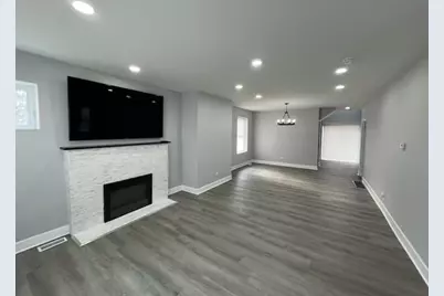 210 W 16th Place, Chicago Heights, IL 60411 - Photo 7