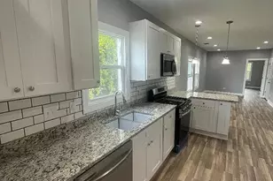 3021 E 138th Pl, Burnham, IL 60633 - Photo 5