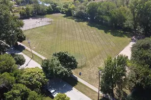 3021 E 138th Pl, Burnham, IL 60633 - Photo 15