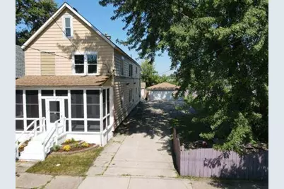 3021 E 138th Place #2, Burnham, IL 60633 - Photo 1