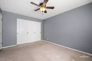 317 Hidden Creek Ln, North Aurora, IL 60542 - Photo 9