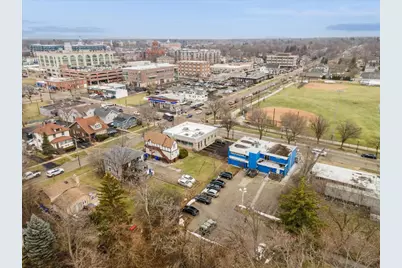 [Address not provided], Wheaton, IL 60187 - Photo 11