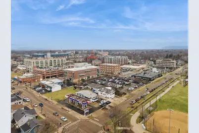 [Address not provided], Wheaton, IL 60187 - Photo 13