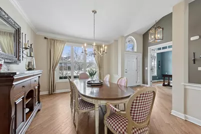 711 Foxmoor Lane, Lake Zurich, IL 60047 - Photo 11