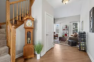 711 Foxmoor Ln, Lake Zurich, IL 60047 - Photo 7