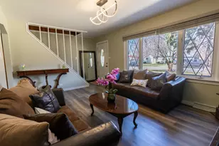 6737 104th Pl, Chicago Ridge, IL 60415 - Photo 9