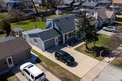 6737 104th Place, Chicago Ridge, IL 60415 - Photo 3