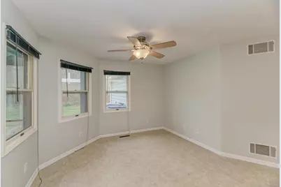 32850 Deer Ridge Drive, Wilmington, IL 60481 - Photo 5