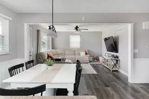 313 S School St, Minier, IL 61759 - Photo 13