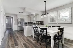 313 S School St, Minier, IL 61759 - Photo 7