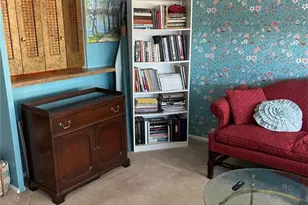 4250 N Marine Dr, Chicago, IL 60613 - Photo 3