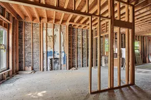 420 W 65th Pl, Chicago, IL 60621 - Photo 3