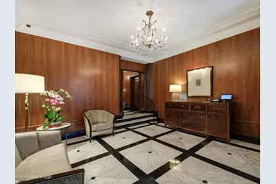 73 E Elm Street #4B, Chicago, IL 60611 - Photo 25