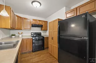 728 Carlisle Dr, Woodstock, IL 60098 - Photo 17