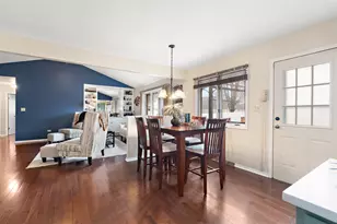 18311 Holland Rd, Lansing, IL 60438 - Photo 9