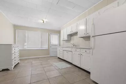 219 Rome Avenue, Rockford, IL 61107 - Photo 7