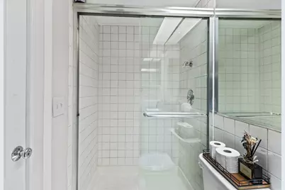 4527 S Drexel Boulevard #1W, Chicago, IL 60653 - Photo 11