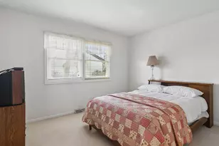 1067 S Whippoorwill Ln, Palatine, IL 60067 - Photo 11