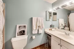 758 N Larrabee St, Chicago, IL 60654 - Photo 15