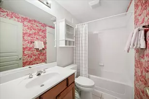 2325 Sundrop Dr, Glenview, IL 60026 - Photo 17