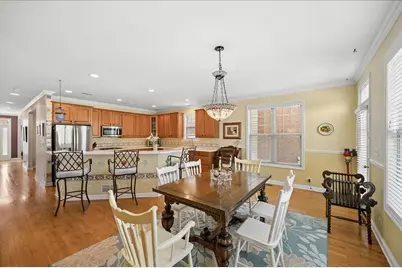 2325 Sundrop Drive, Glenview, IL 60026 - Photo 9