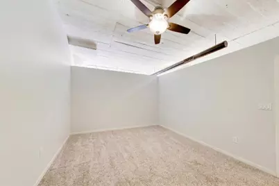 1069 W 14th Place #228, Chicago, IL 60608 - Photo 11