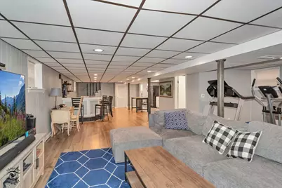 5465 N Nottingham Avenue, Chicago, IL 60656 - Photo 17