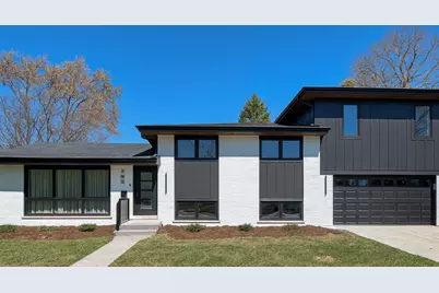 703 N Gibbons Avenue, Arlington Heights, IL 60004 - Photo 1