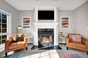 2106 Foxtail Rd, Bloomington, IL 61704 - Photo 7