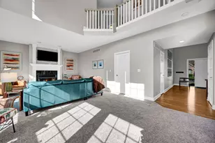 2106 Foxtail Rd, Bloomington, IL 61704 - Photo 5