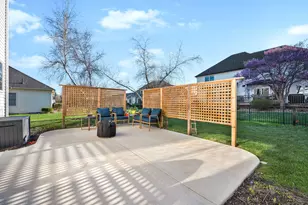 2106 Foxtail Rd, Bloomington, IL 61704 - Photo 45