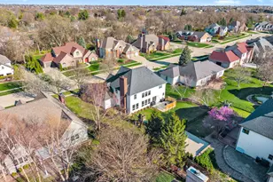 2106 Foxtail Rd, Bloomington, IL 61704 - Photo 49