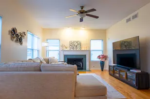 2623 Shenandoah Ct, Aurora, IL 60503 - Photo 7