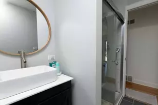1516 Sunset Dr, Schaumburg, IL 60193 - Photo 11