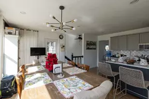 1516 Sunset Dr, Schaumburg, IL 60193 - Photo 5