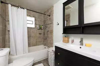 1516 Sunset Drive, Schaumburg, IL 60193 - Photo 9