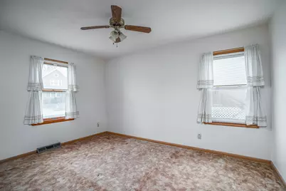 2421 4th Street, Moline, IL 61265 - Photo 13