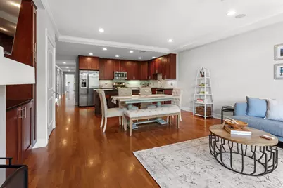 1915 W Diversey Parkway #302, Chicago, IL 60614 - Photo 7