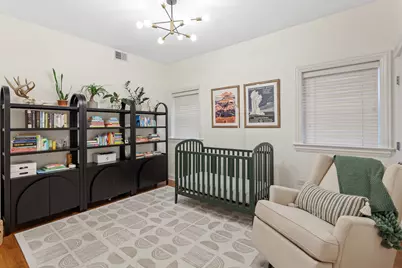 1915 W Diversey Parkway #302, Chicago, IL 60614 - Photo 17